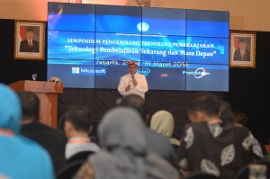 Hari Pertama Simposium JF PTP